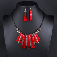 Load image into Gallery viewer, Luxury Vintage