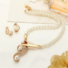 Load image into Gallery viewer, Pearl Fashion