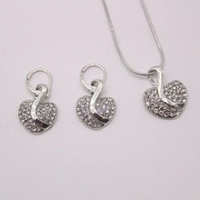 Load image into Gallery viewer, Romantic Crystal